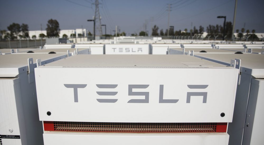 Tesla Inc. Powerpacks and inverters stand at the Southern California Edison Co. Mira Loma energy storage system facility in Ontario, California, U.S., on Thursday, June 1, 2017. The Mira Loma substation houses nearly 400 Tesla Powerpack units, in an effort to operate to state regulations on producing clean energy electricity. Photographer: Patrick T. Fallon/Bloomberg via Getty Images