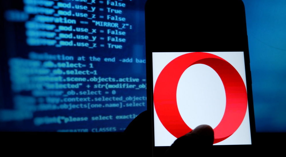 INDIA - 2019/09/06: In this photo illustration a popular web browser OPERA Logo seen displayed on a smartphone. (Photo Illustration by Avishek Das/SOPA Images/LightRocket via Getty Images)